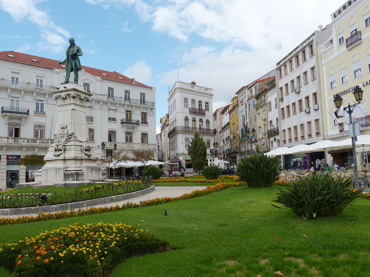 Qual o maior concelho do distrito de Coimbra?